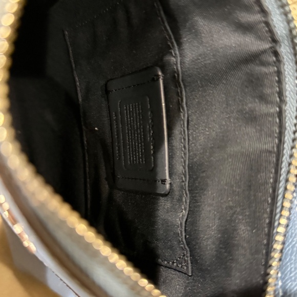 Coach Rowan File Bag - NWOT - Picture 4 of 7